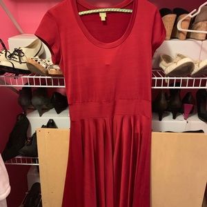 Red short sleeve fit and flare midi dress